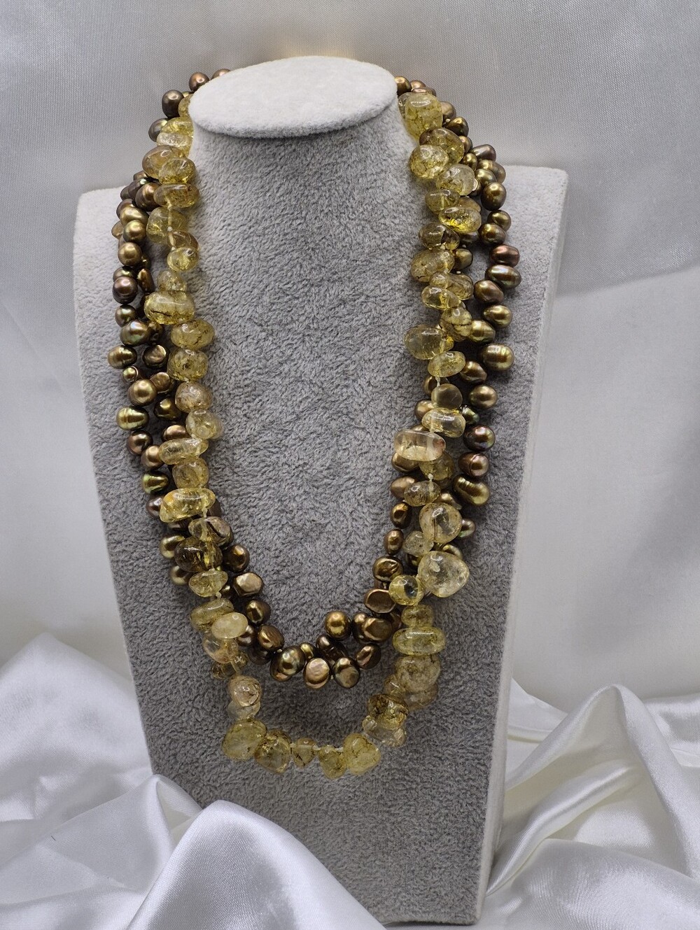 Citrine Stones Strand & 2 Strands Of Bronze Tone Freshwater Pearls. Collar 17"